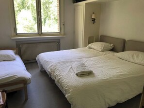 3 bedrooms