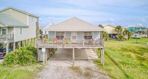 Exterior - 🏖 3 Min Walk to the Beach 💦 Ice Machine  🌼 In Quiet Fort Morgan (Gulf Shores)