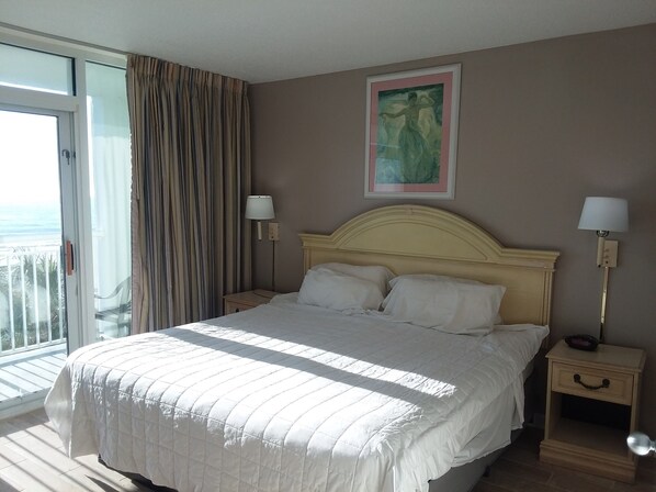 3 bedrooms, in-room safe, iron/ironing board, free WiFi