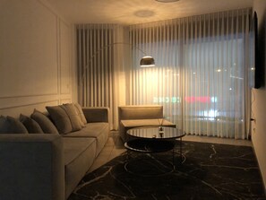 Living area - High Quality Apartment TLV Florentin (Tel Aviv-Yafo)