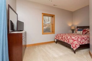 5 dormitorios, wifi gratis, ropa de cama