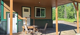 Nice quiet cabin in the woods
Homestead Cabin East