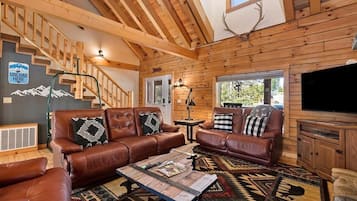 TV connectée, cheminée, jeux vidéo, baby-foot