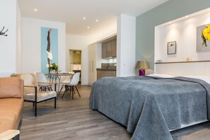 Unclassified image, 3 of 30, button - Exquisite. Wellness. Well thought out. - Art your Life - Seeburg Residence (Sylt)