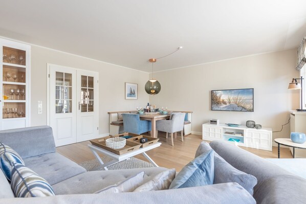 Uklassifisert bilde, 1 av 42, knapp