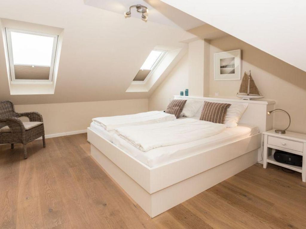 2 slaapkamers, een strijkplank/strijkijzer, wifi, beddengoed