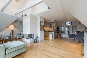 Immagine non classificata, 2 di 42, pulsante