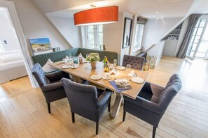 Immagine non classificata, 5 di 42, pulsante