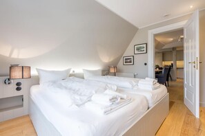 Immagine non classificata, 3 di 42, pulsante