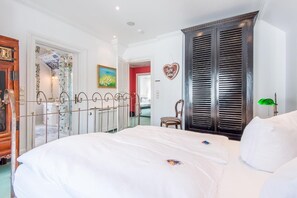 3 Schlafzimmer, Bügeleisen/Bügelbrett, WLAN, Bettwäsche