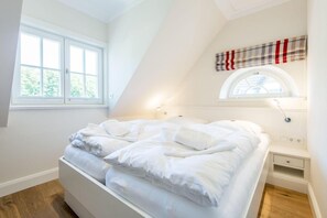 2 soverom, strykejern/-brett, wi-fi og sengetøy