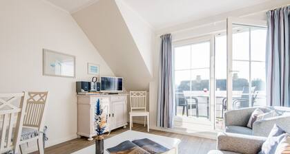 Hell. Freundlich. Südbalkon. - Haus Friesische Straße