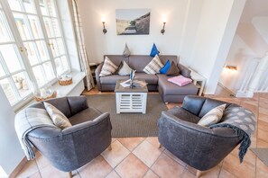 Imagen sin descripción, 4 de 33, botón