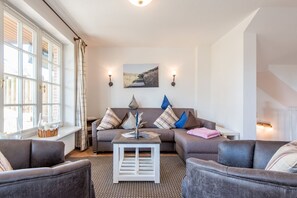 Imagen sin descripción, 3 de 33, botón