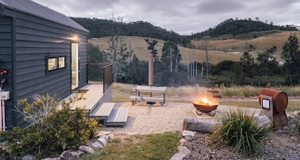 Luxury Off-Grid Tiny House in the beautiful Southern Highlands