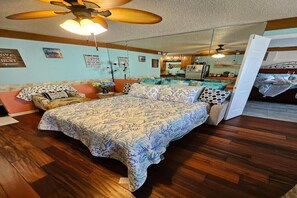 1 dormitorio, tabla de planchar con plancha, cuna de viaje y wifi gratis