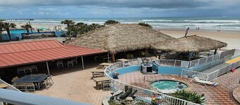 OCEAN VIEW SUITE WITH FULL KITCHEN