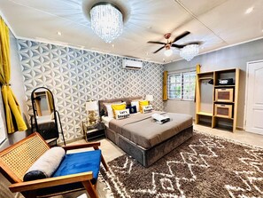 4 bedrooms, desk, iron/ironing board, WiFi