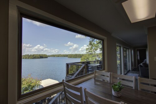 MILLION DOLLAR VIEW OF LAKE HAMILTON, HOT SPRINGS AR