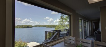 MILLION DOLLAR VIEW OF LAKE HAMILTON, HOT SPRINGS AR