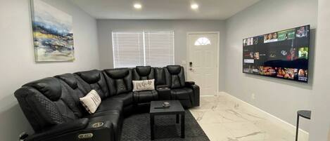 Televisión y oficina