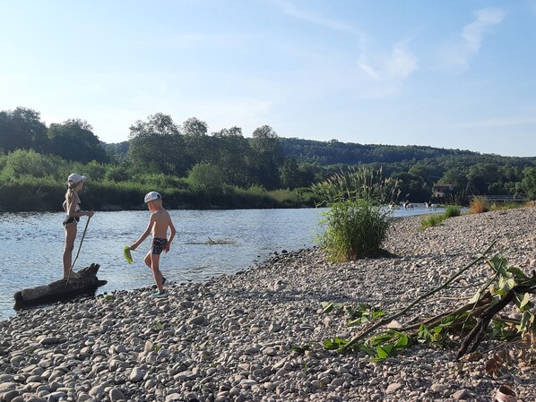 Beach - La maison de LOUELYNE Come and relax in the wild Moselle region (bayon)