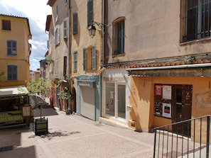Extérieur