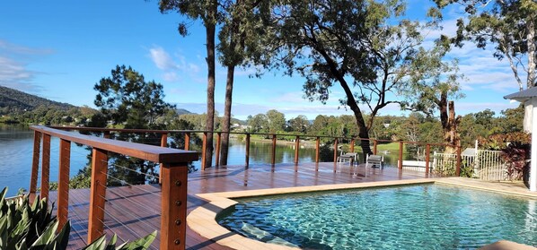 Outdoor pool - Lakeview Haven at the base of Mt Tambourine (Upper Coomera)