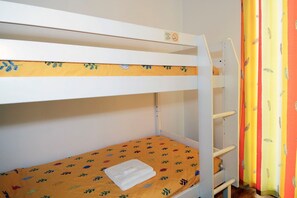 3 bedrooms, WiFi - Apartment in France with Garden or Terrace (Moliets et maa)