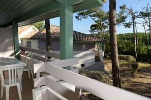 View from Holiday Home [summer] - Apartment in France with Garden or Terrace (Moliets et maa)
