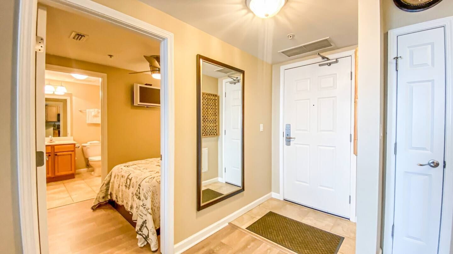 2 bedrooms, iron/ironing board, travel cot, free wifi