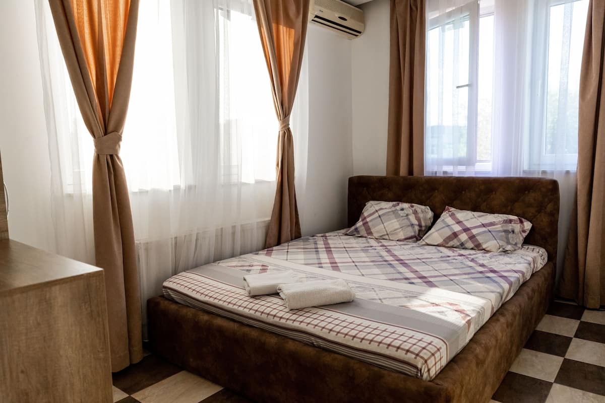 Basic Double Room | Premium bedding, desk, free WiFi, bed sheets