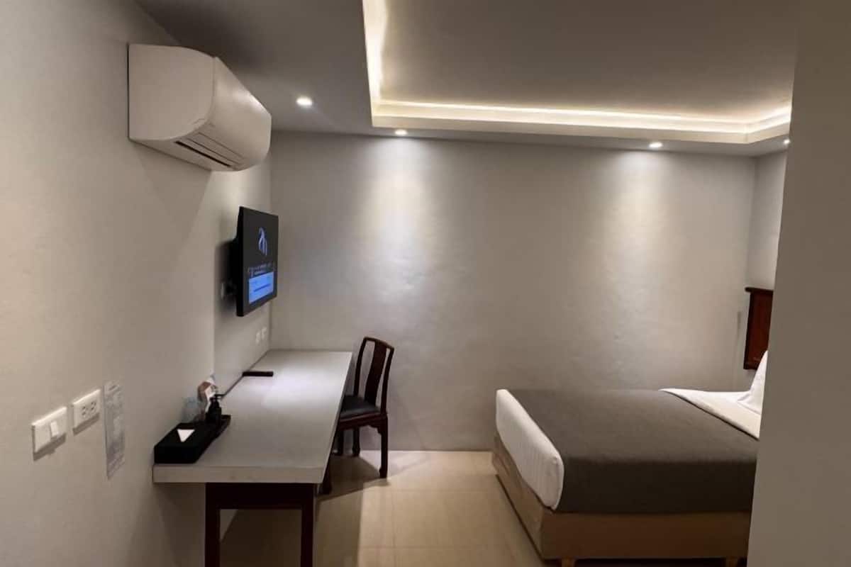 Ropa de cama de alta calidad y minibar