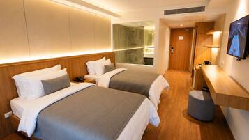 Superior Twin Room | Premium bedding, pillowtop beds, minibar, in-room safe