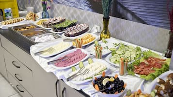 Desayuno estilo bufé