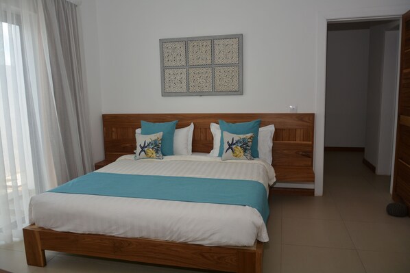 3 habitaciones, escritorio y wifi gratis 