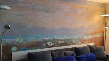 Apartment, 3 Bedrooms, Smoking, Balcony | Living area | Books