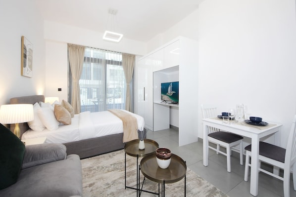 Studio, Mehrere Schlafzimmer, Balkon, Stadtblick | 1 Schlafzimmer