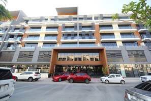 Studio, Mehrere Schlafzimmer, Balkon, Stadtblick | Außenbereich