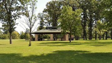 Departamento, 3 habitaciones, balcón, vista al jardín | Áreas de la propiedad