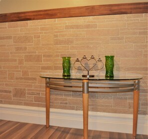 Apartment, 3 Bedrooms, Balcony, Garden View | Interior