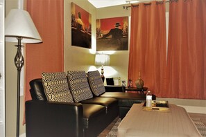 Apartment, 2 Bedrooms, Patio | Living area