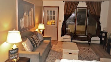 Apartment, 2 Bedrooms, Balcony | Living area