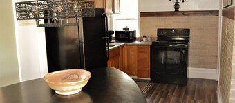 Riverside House - Grand Forks