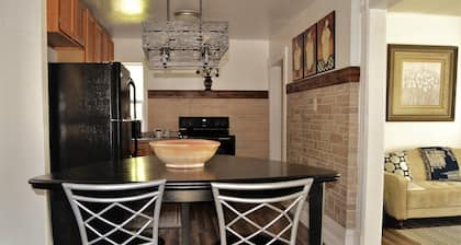 Riverside House - Grand Forks