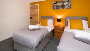 Unclassified image, 3 of 9, button - The Bewdley Staycatio 4 Beds Longshort Stays (Bewdley)