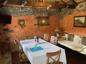 Dining - Cottage With 3 Bedrooms, 2 Bathrooms, Heated Solar Pool, Sauna, Jacuzzi, Garden (Guia de Isora)