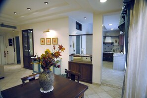 Apartment, 2 Bedrooms, Smoking, Balcony | Interior - Roma Chic House - Luxury Apartment 1 People for Business Studio (Rome)