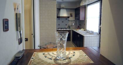 Roma Chic House - Romantic House With Jacuzzi, for Couples