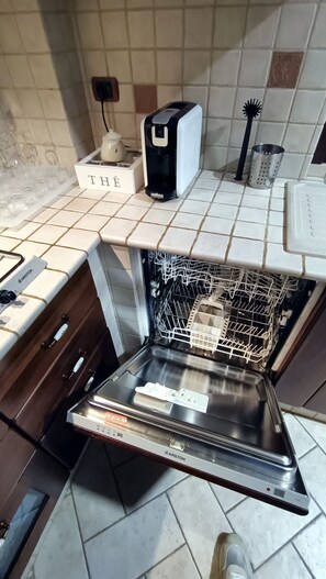 Appartement, 2 chambres, fumeur, balcon | Cuisine privée